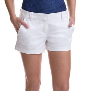Classic White Vineyard Vines 3.5 inch shorts